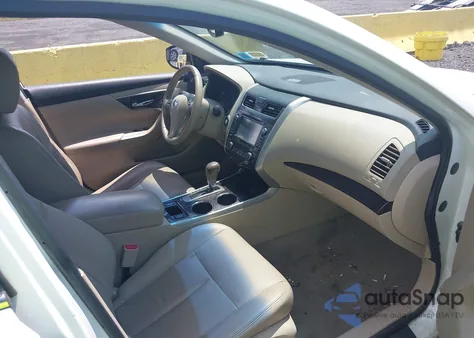 2014 Nissan Altima 2.5 Sl z USA, uszkodzony, nr VIN 1N4AL3AP4EC175548